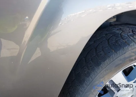 2000 Chevrolet Silverado 1500 Ls из США, поврежденный, VIN 2GCEC19VXY1333484